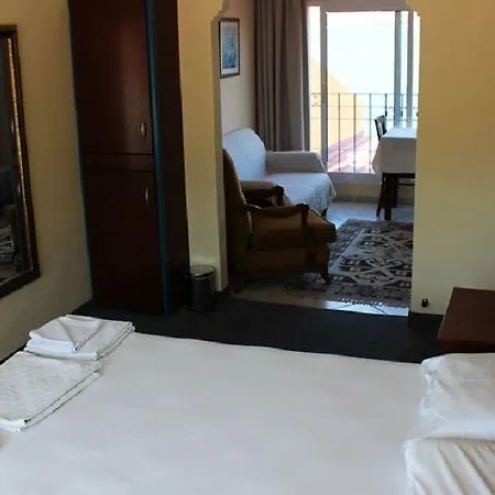 Hotel Yali