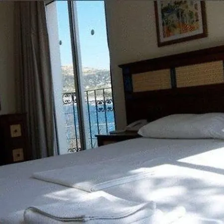Yali Hotel